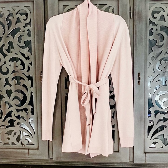 Escada NWOT metallic shell pink long cardigan M